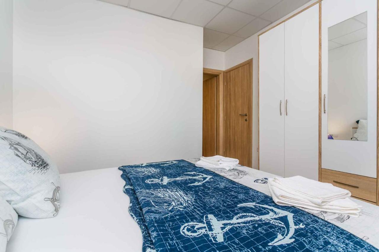 Apartments In Cizici/Insel Krk 31083 Εξωτερικό φωτογραφία