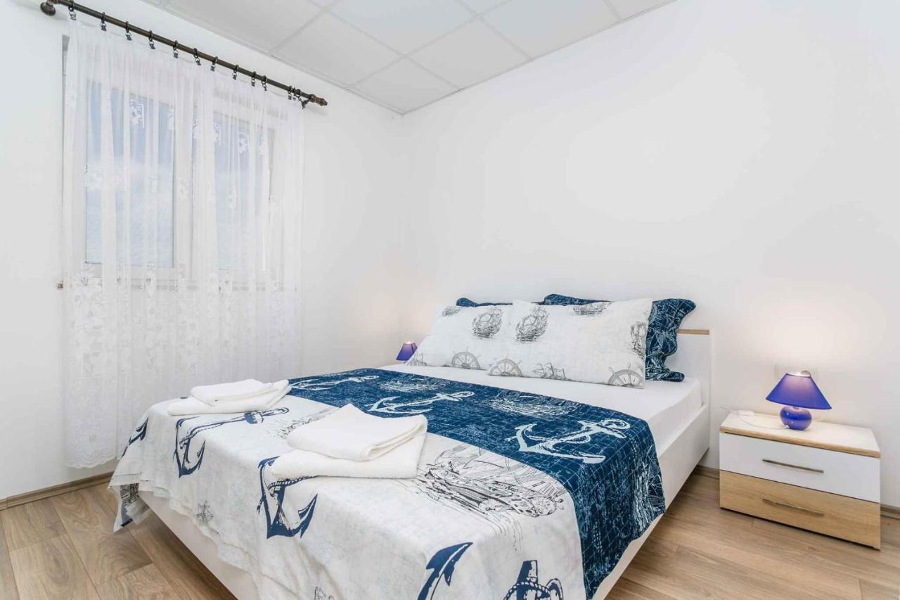 Apartments In Cizici/Insel Krk 31083 Εξωτερικό φωτογραφία