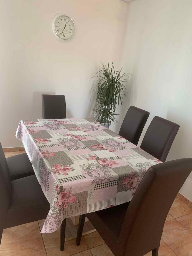 Apartments In Cizici/Insel Krk 31083 Εξωτερικό φωτογραφία